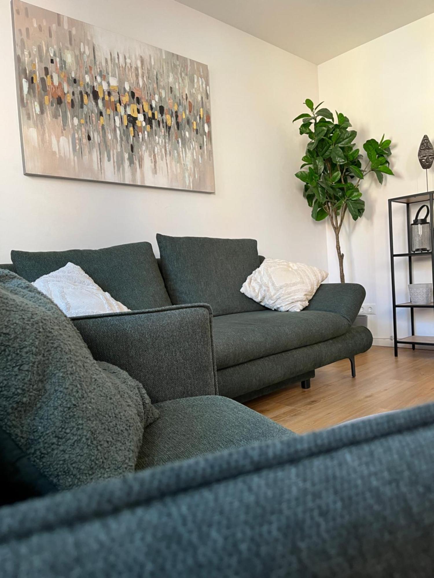 Traumhafte Business & Relax Wohnung Direkt Im Stadtkern Oettingens By Elation Homes Oettingen in Bayern Eksteriør bilde