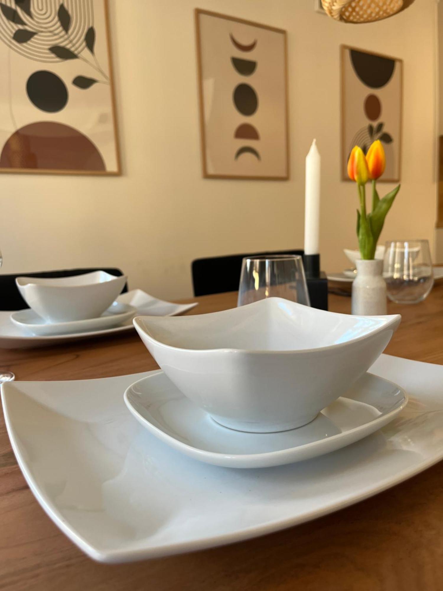 Traumhafte Business & Relax Wohnung Direkt Im Stadtkern Oettingens By Elation Homes Oettingen in Bayern Eksteriør bilde